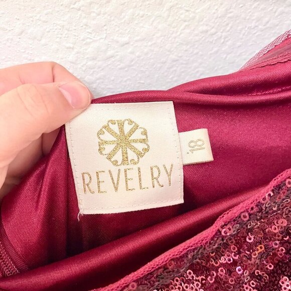 Revelry Off the Shoulder Ember Red Sequin Maxi Dress Gown Size 18 - Picture 4 of 9